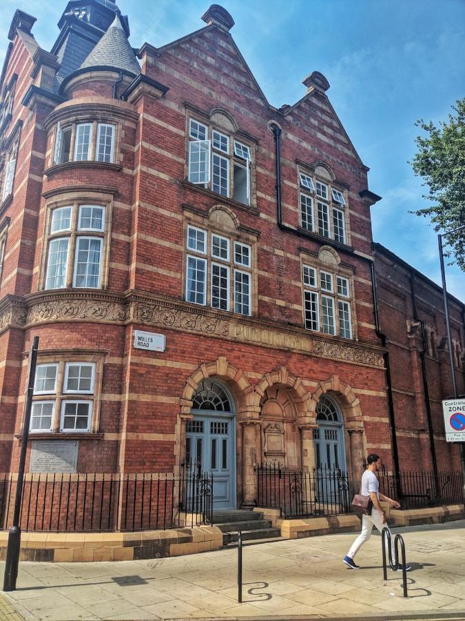 2 Bedroom Apartment In Kentish Town ロンドン エクステリア 写真